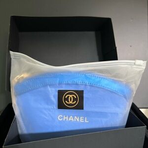 CHANEL BLUE COSMETIC BAG WITH CHAIN
